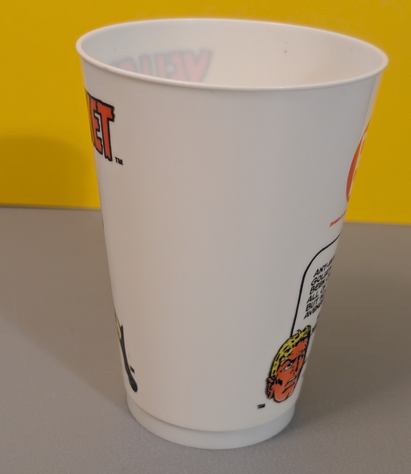 Vtg 7 Eleven Slurpee Cup – YELLOWJACKET – 1975 Marvel Comics 70s 7-11 Superhero