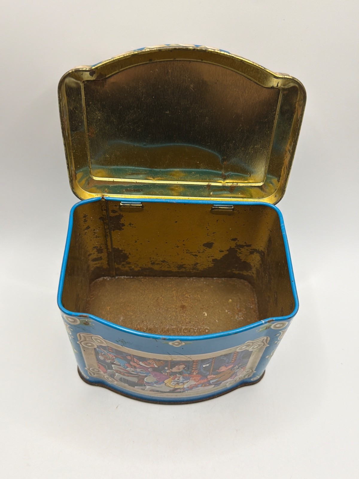 1985 Walt Disney Productions Tin Container Snow White Pluto Donald Duck Mickey