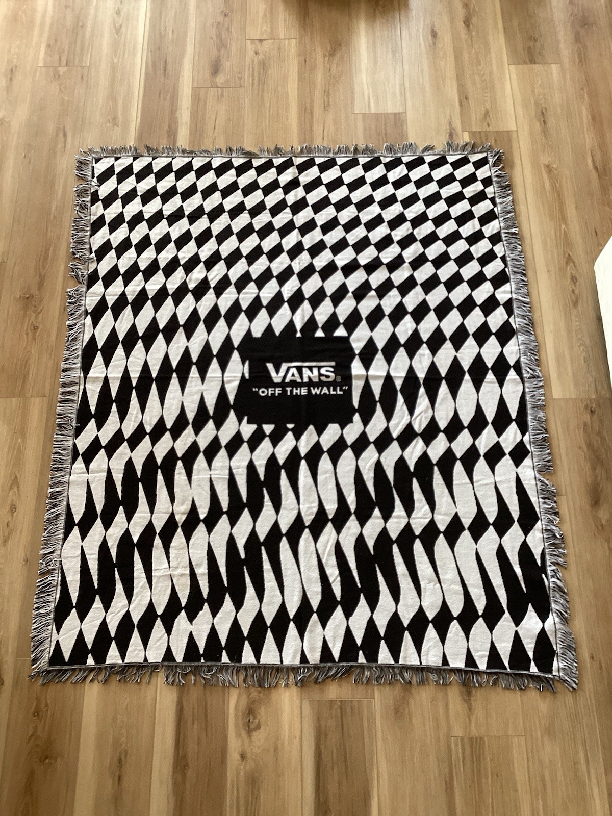 Vintage 1985 Vans Off The Wall Promotional Woven Tapestry Throw Blanket Ex Cond