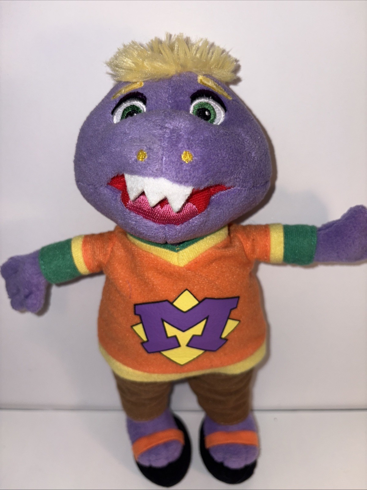 Vintage Chuck E Cheese Mr. Munch 10.5” Plush Stuffed Doll Pizza Showbiz Time