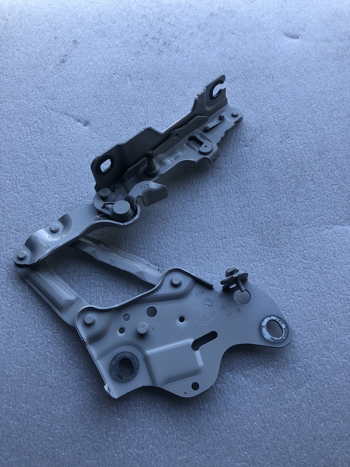 BMX X7 Left And Right Front Hood HINGE