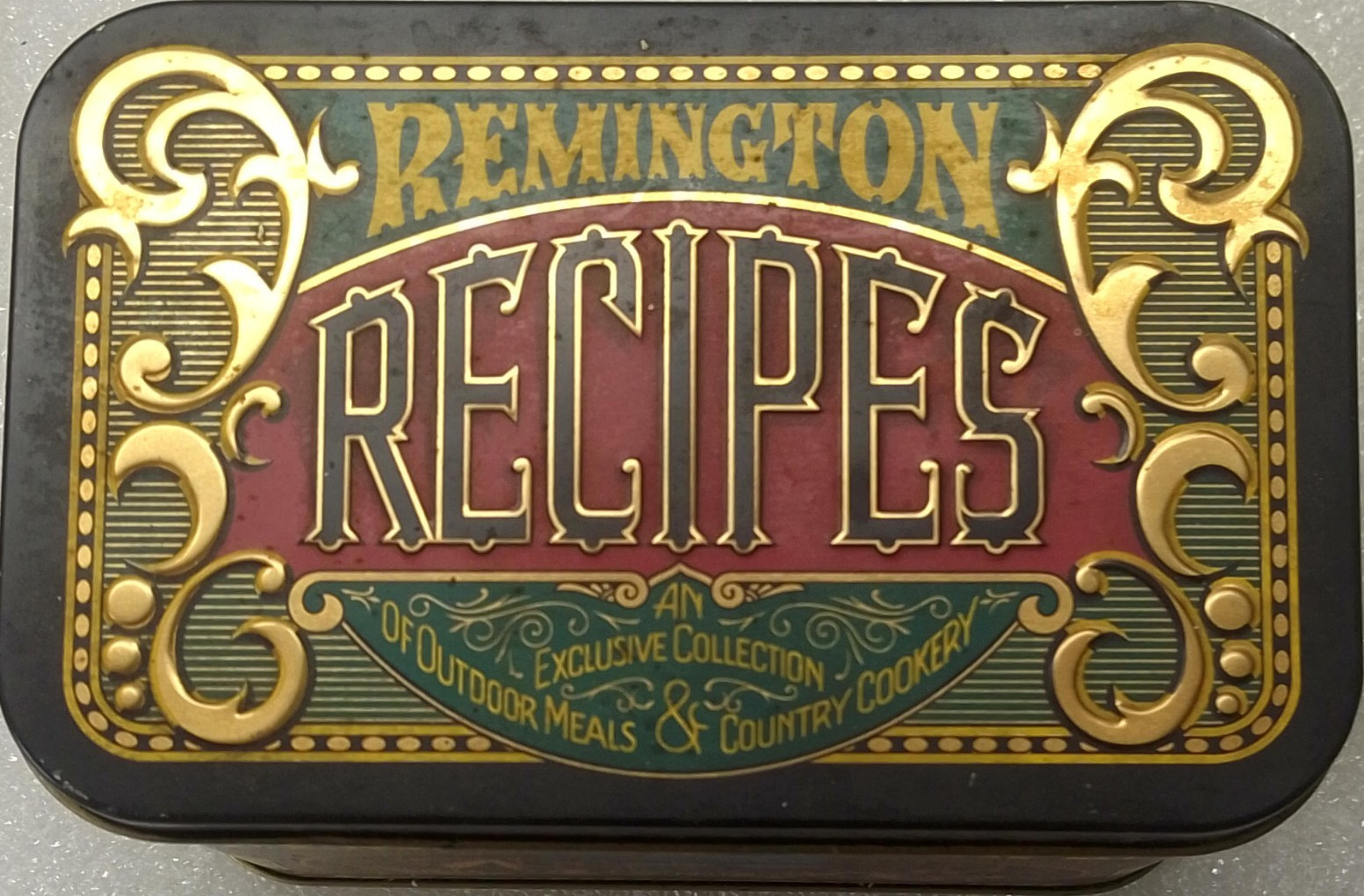 Remington Collectible Advertising Tin Recipe Cards Black Gold Red Green