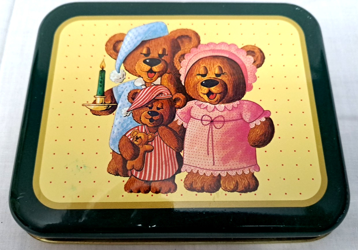 Vintage 1987 Parco Foods Inc Empty Collector’s Tin Three Sleepy Bears 9″x6″x4.5″
