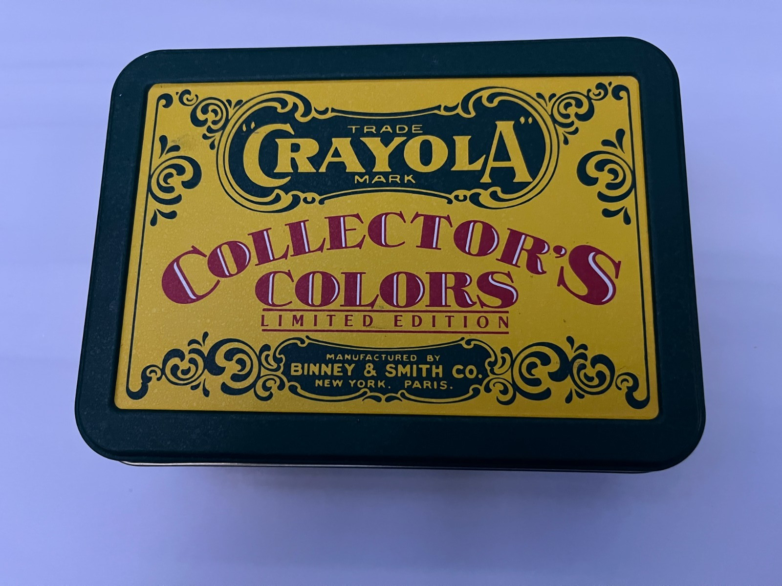 Vintage Limited edition 1991 Crayola Crayon Collectible Tin Empty