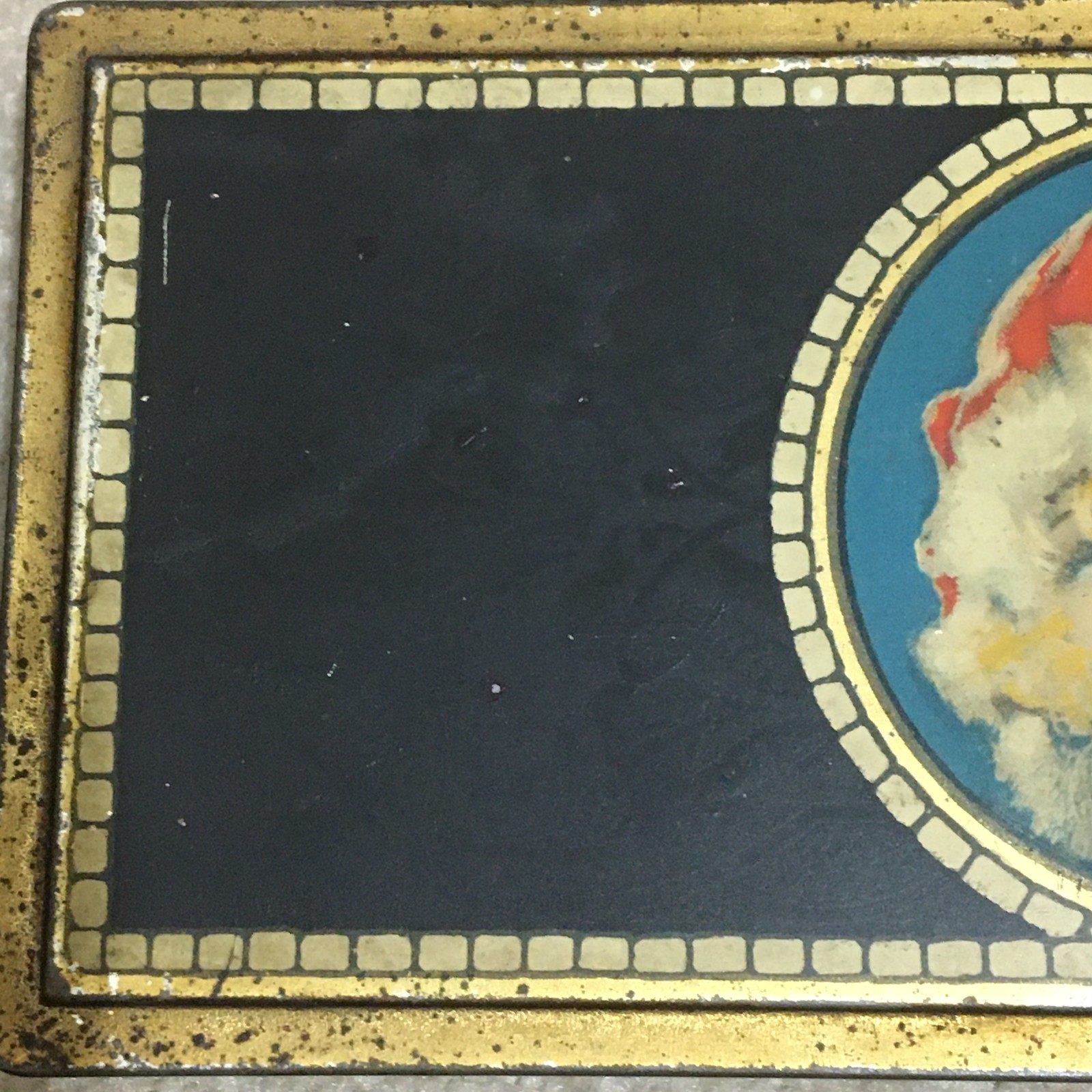 Vntg c1920s Litho Henry Clive Xmas Mae Murray Santa Girl Canco Candy/Pencil Tin