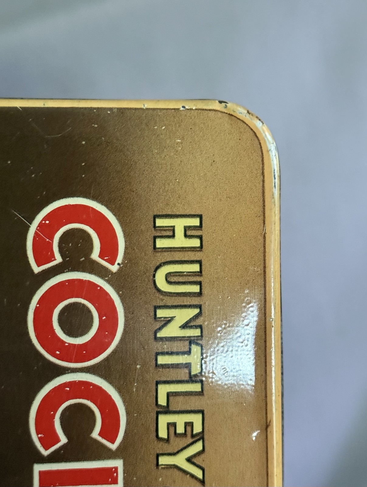 Vintage Huntley & Palmers ‘Cocktail Assorted Biscuits’ Tin Great Litho Graphics!
