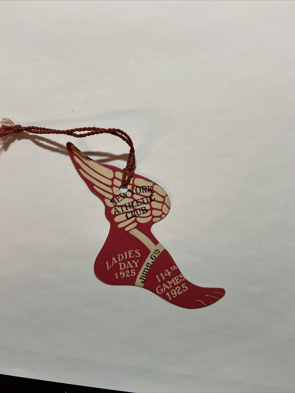 Vintage trade card, 1925, NY Athletic Club ladies day, die cut￼ winged foot A323