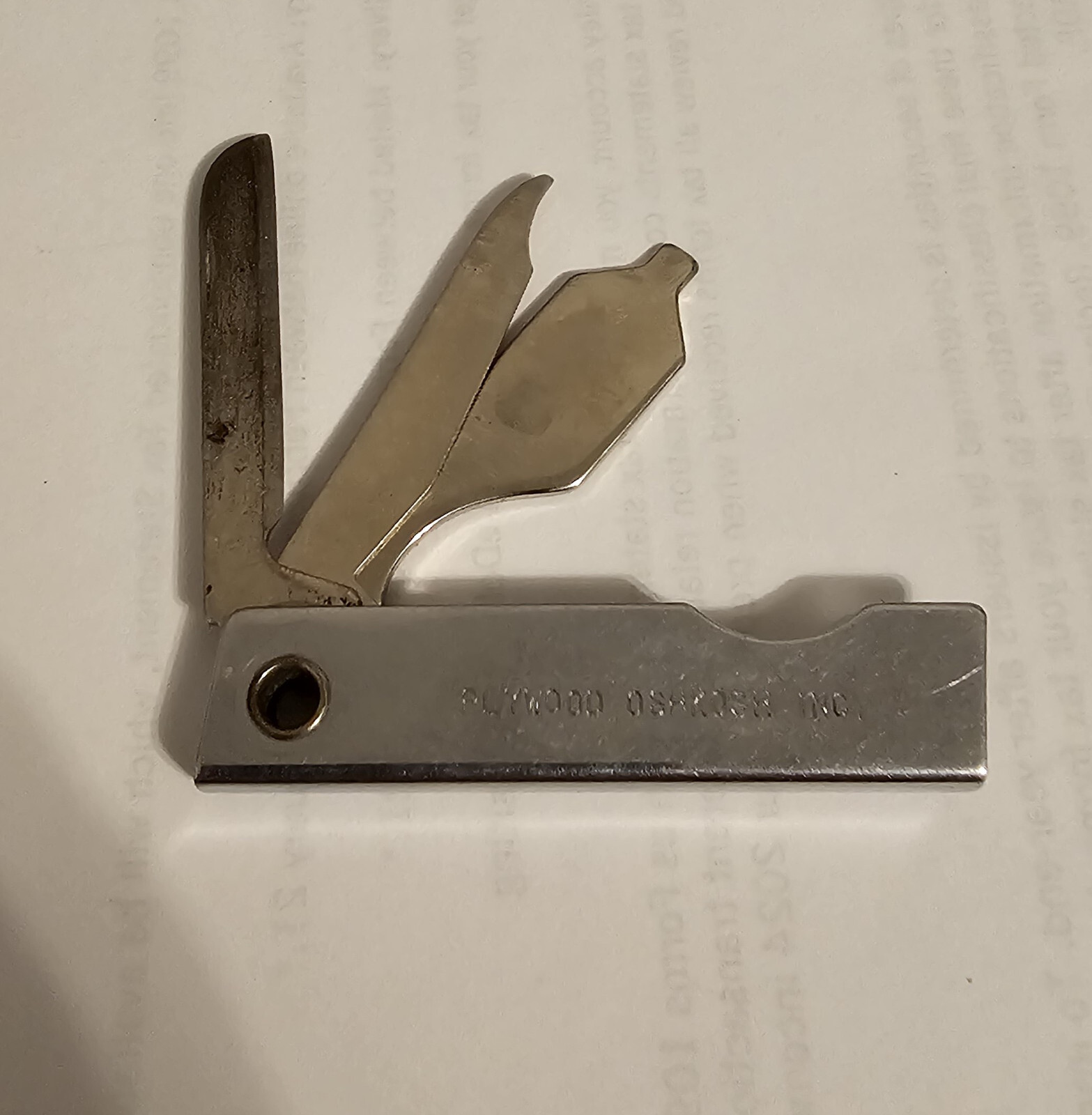 Throwback Plywood Oshkosh Advertising Pocket Combination Tool #1366
