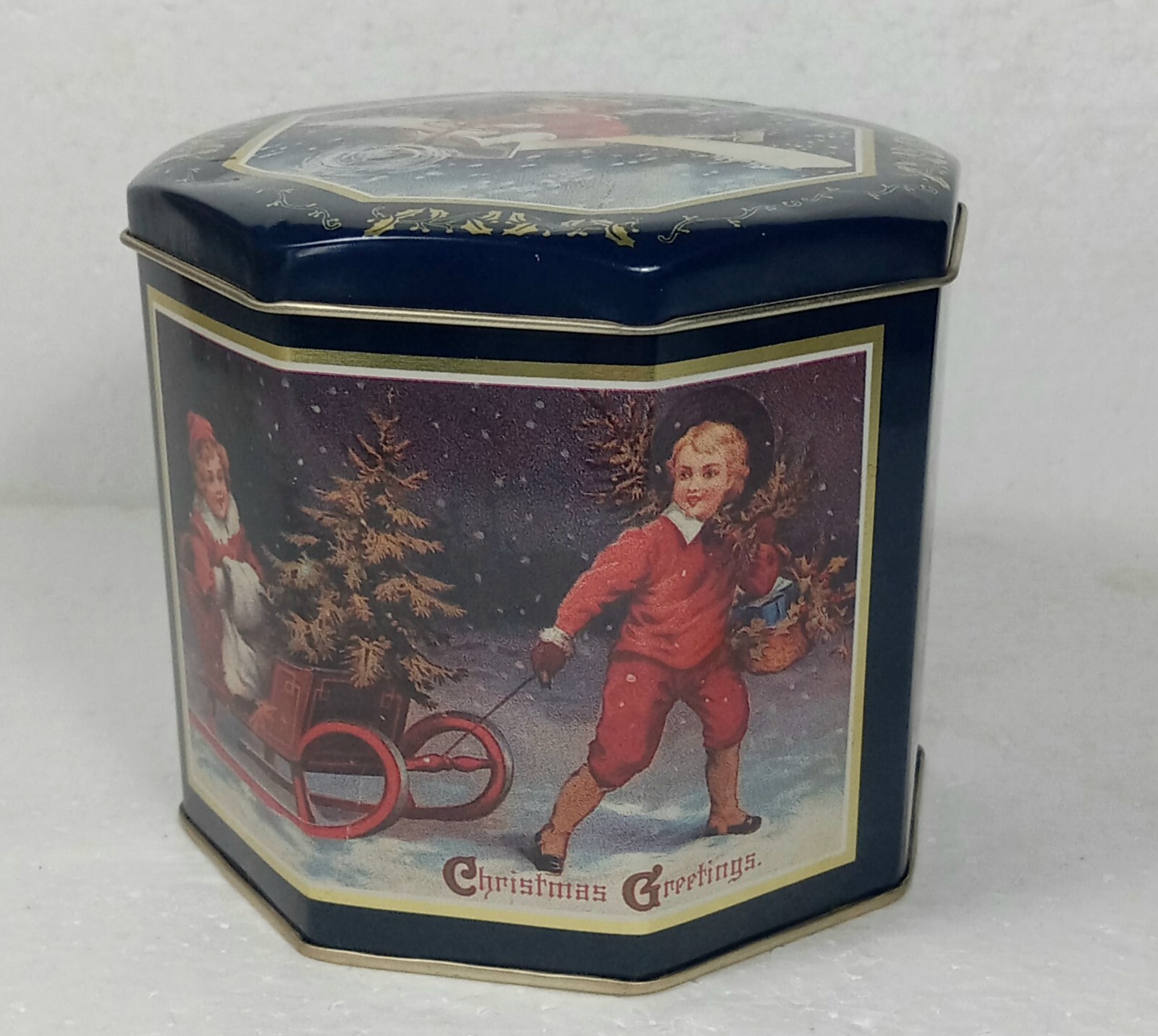 Tin Box Co. Christmas Tin Victorian Design Christmas Greetings 8-Sided 4.5″X4.5″