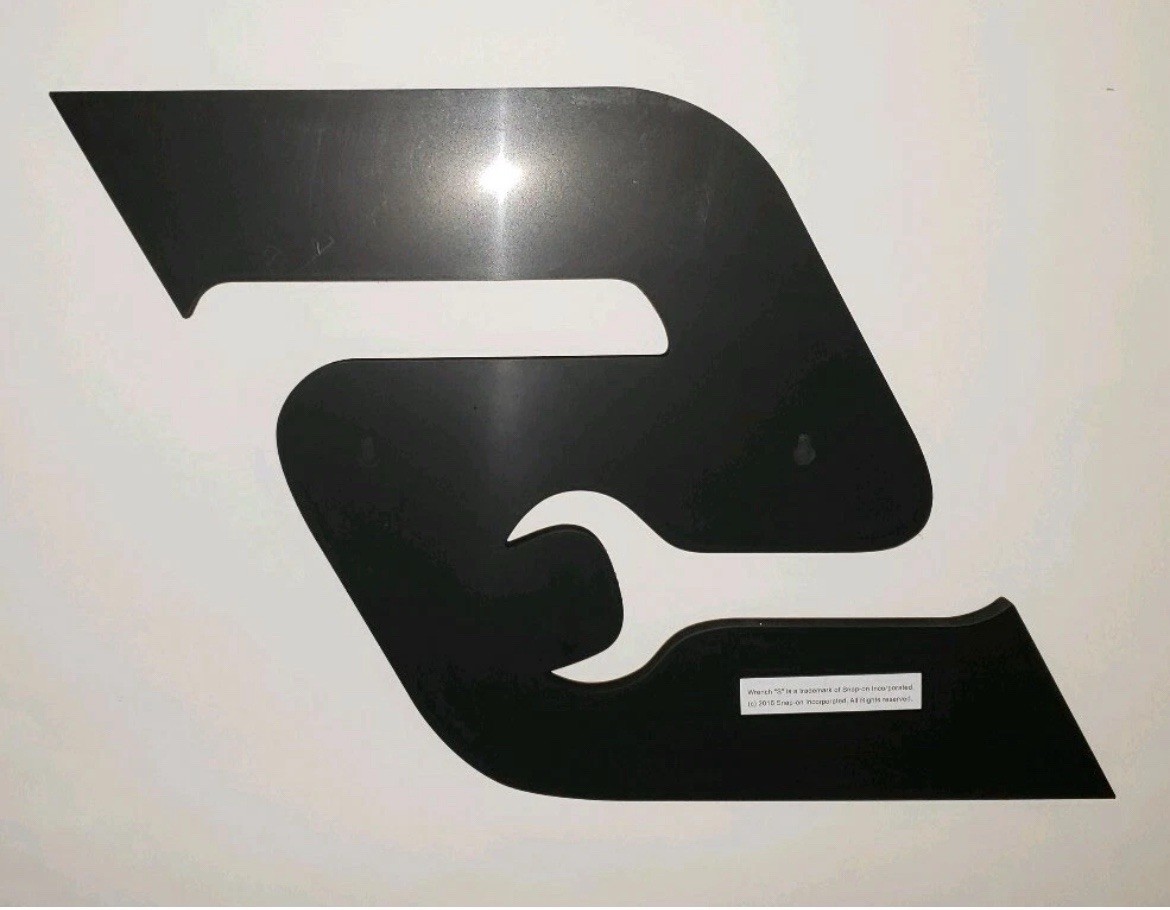 Snap on tools “S” Logo Wall Hanging SILVER 14″ X 20″ NEW !!!!!!