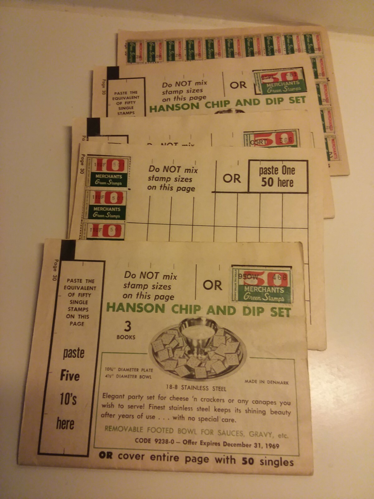 Lot of Vtg Merchant Green Stamps, MacDonald Plaid Stamp Saver Books 1969 1971