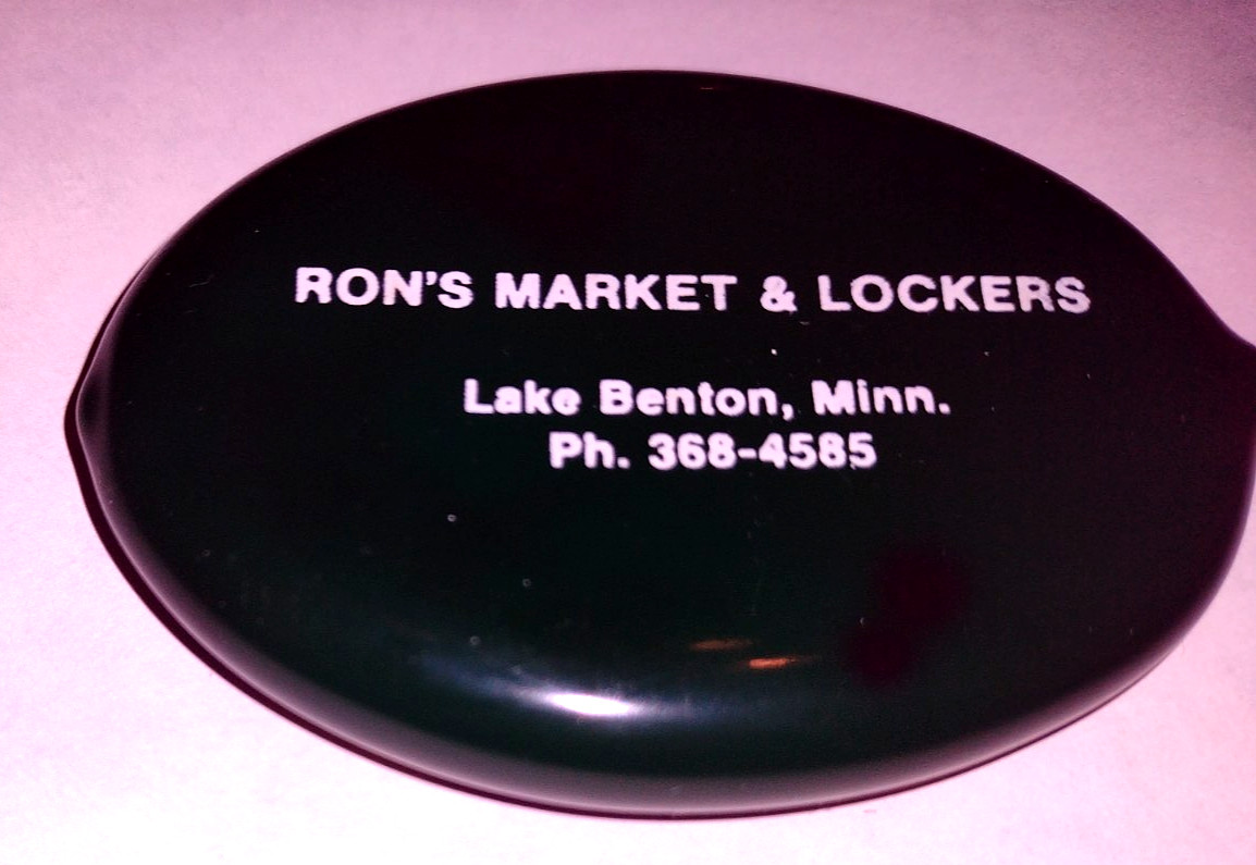 Squeeze Coin Change Purse Green Ron’s Market & Lockers Lake Benton MN