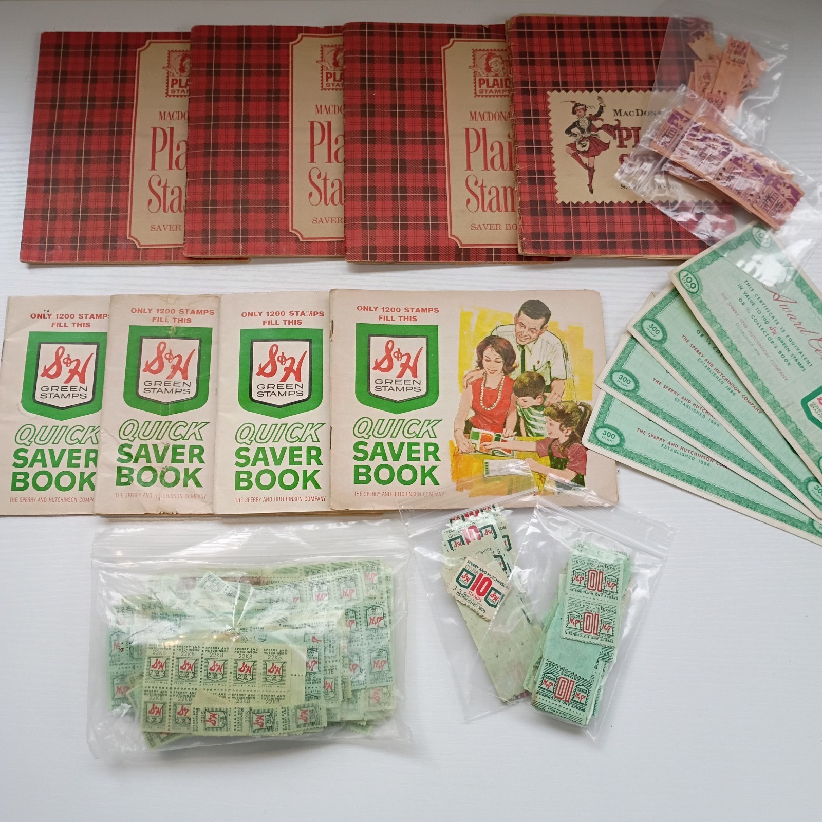 LARGE Lot Of Vtg S&H Quick & PLAID Saver Books & Stamp Trading/Redemption Stamps