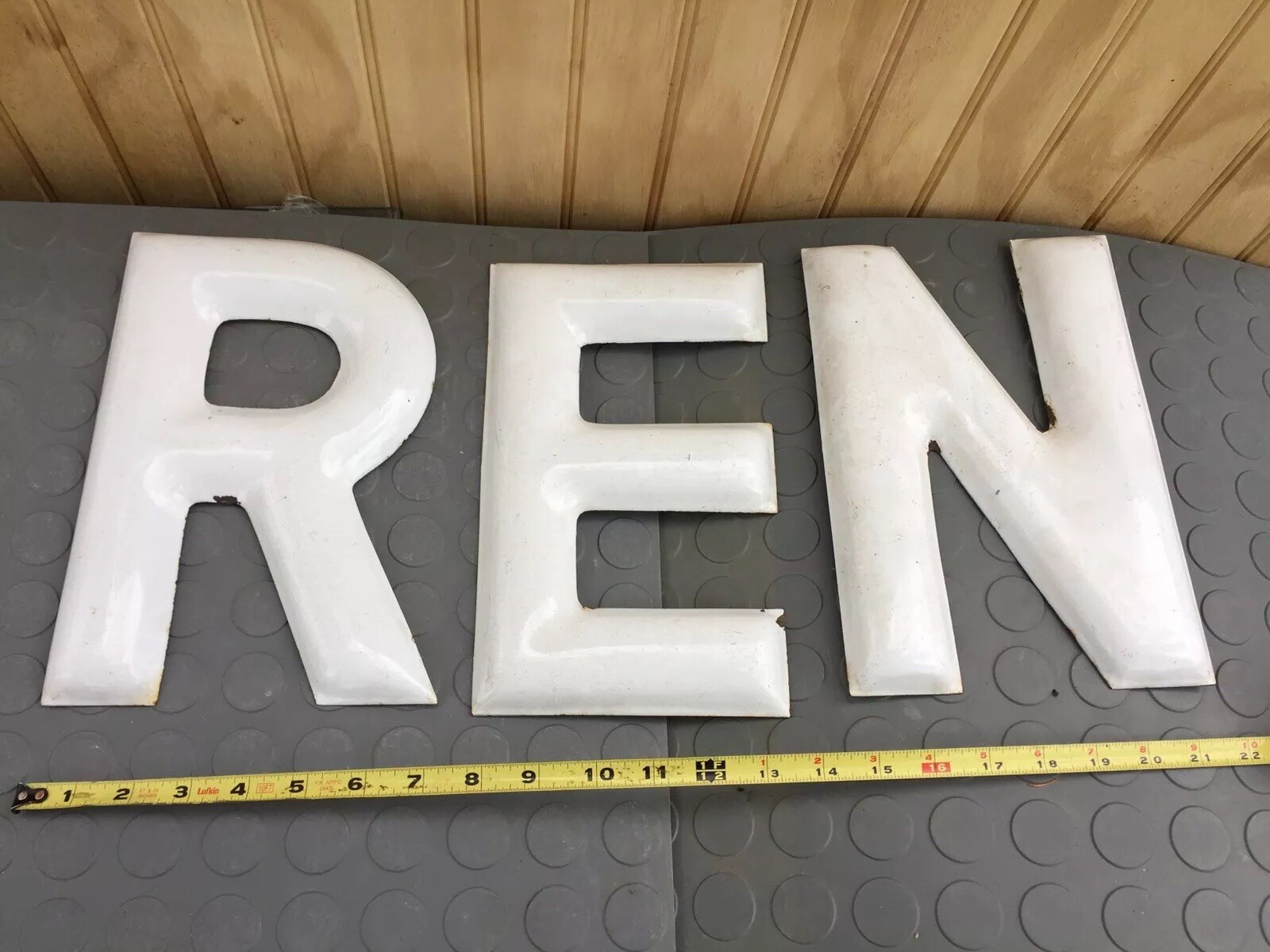 One (1) ANTIQUE “N” ENAMEL LETTER 10” PORCELAIN SIGN STORE Great Decor