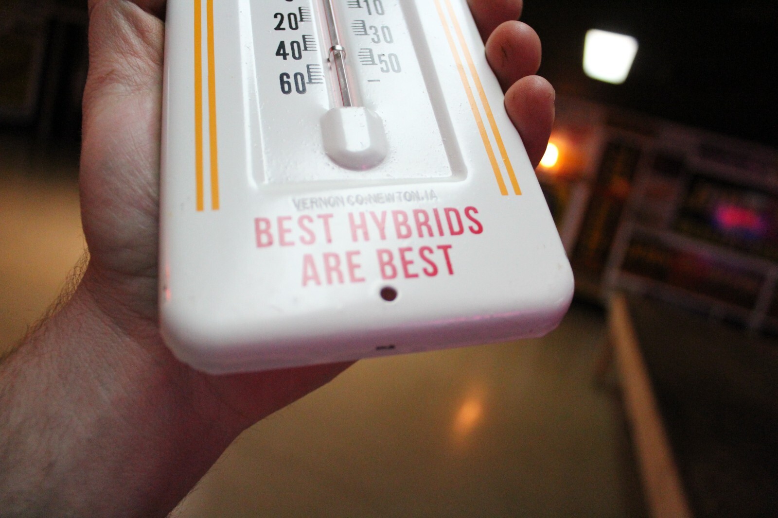 RARE 1950s BEST’S HYBRID SEED CORN DEALER METAL THERMOMETER SIGN FARM IOWA IH
