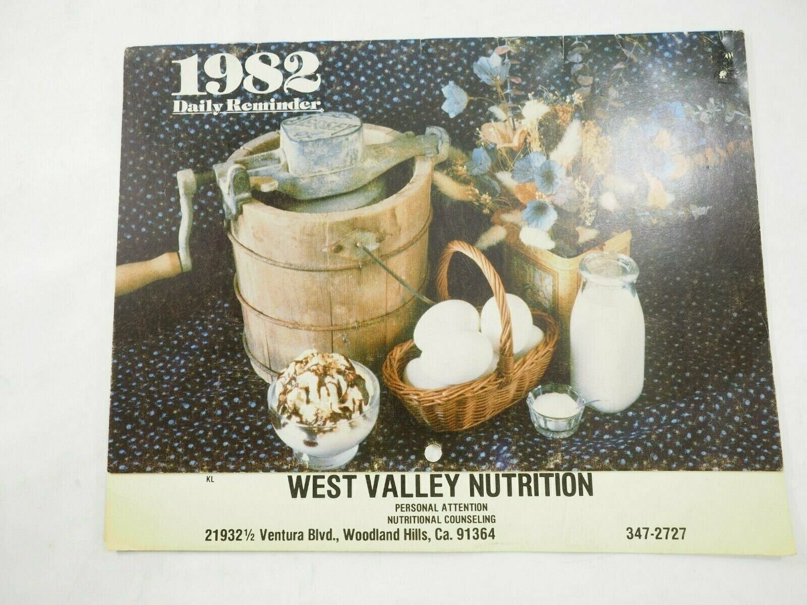 1982 Daily Reminder 12 month Wall advertising Calendar West Valley Nutrition CA