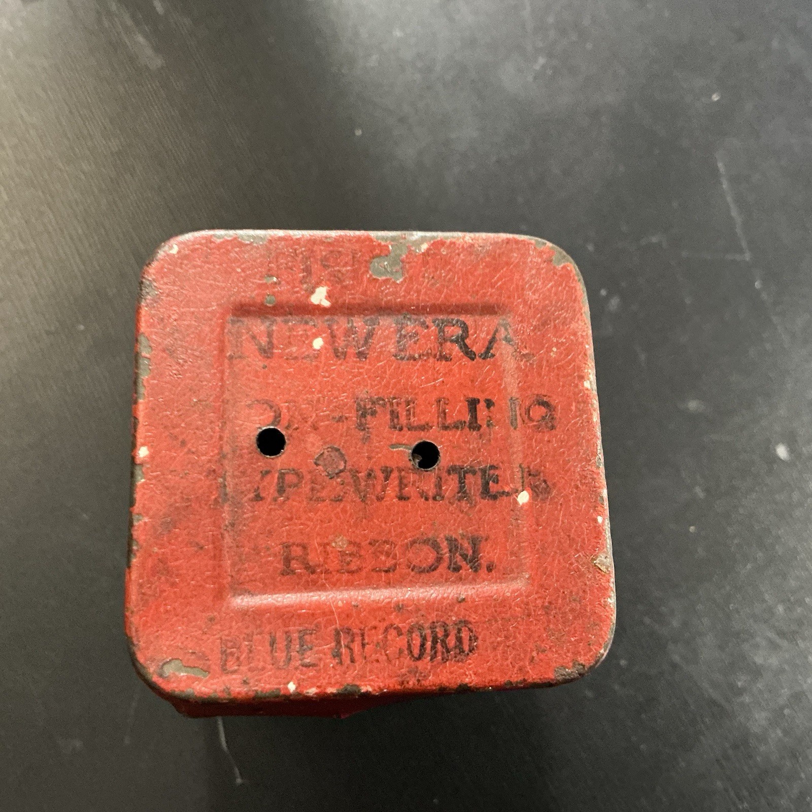 NEW ERA VINTAGE TYPEWRITER TIN RED