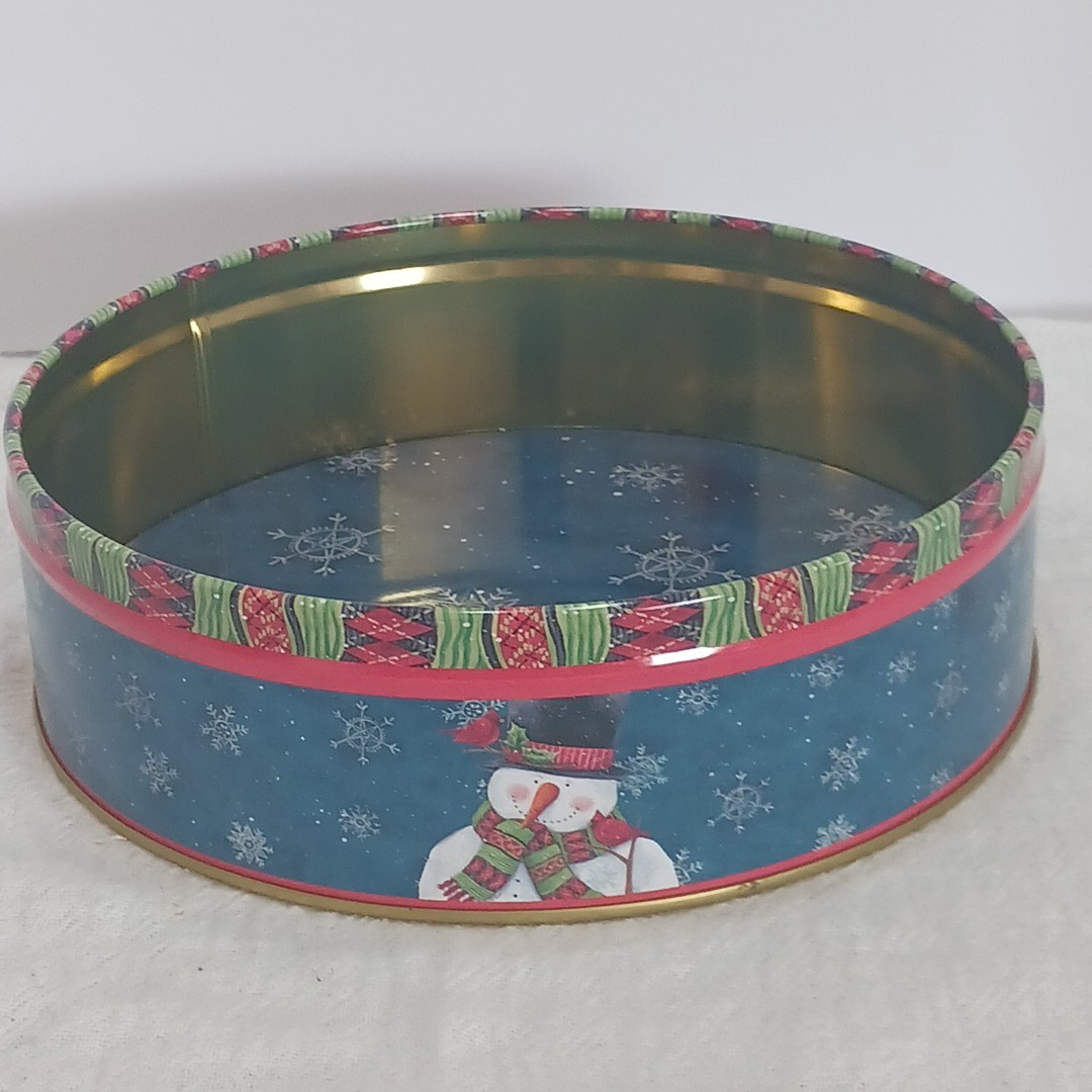 Lindy Bowman 7″ Round Window Tin Snowman