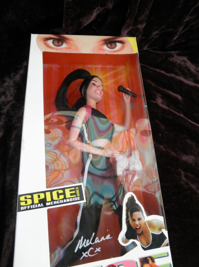 NEW 1997 VINTAGE, by GALOOB TOYS, SPICE GIRLS DOLL “MELANIE C.” GIRL POWER.