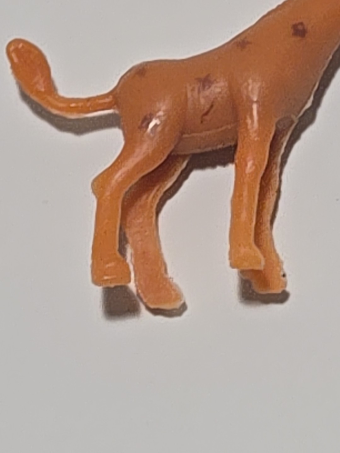 Vintage Giraffe Plastic Animal Toy Mini Figure Dime Store Prize 60-70s Children