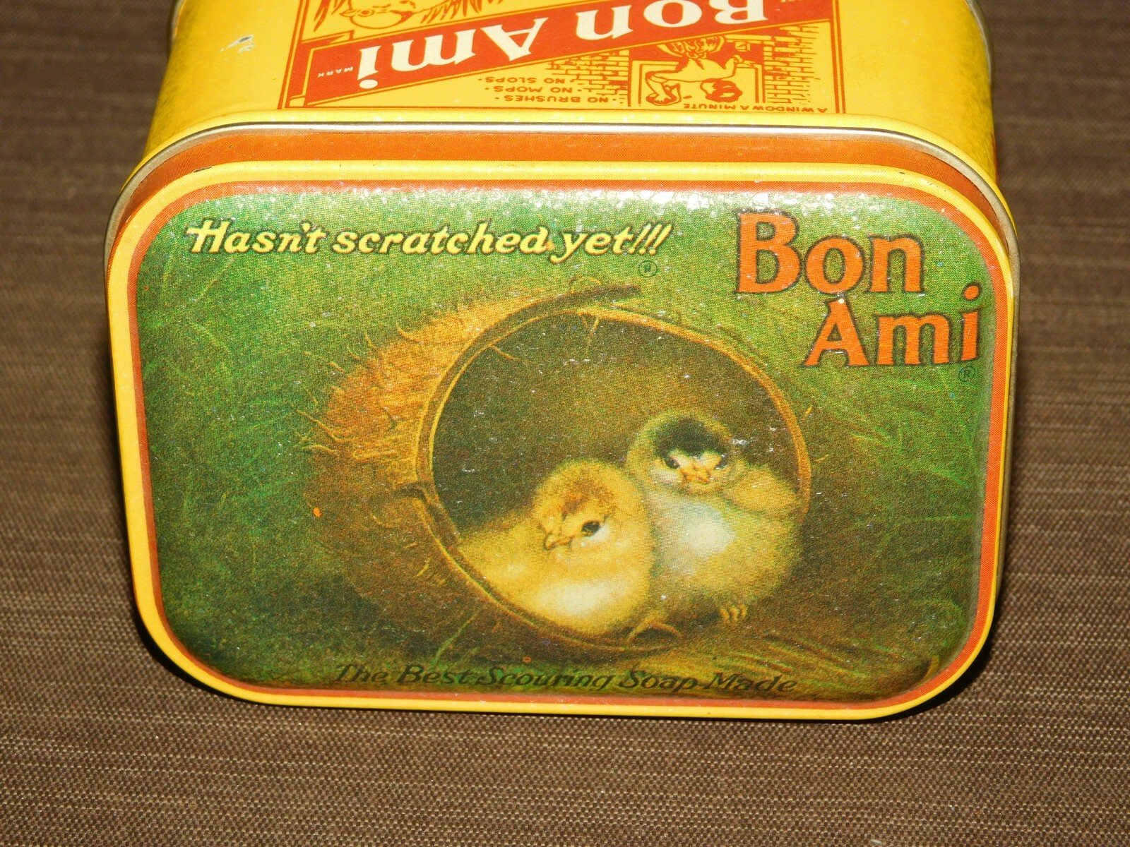 VINTAGE KITCHEN 2 3/8″ HIGH BON AMI SOAP TIN CAN *EMPTY*