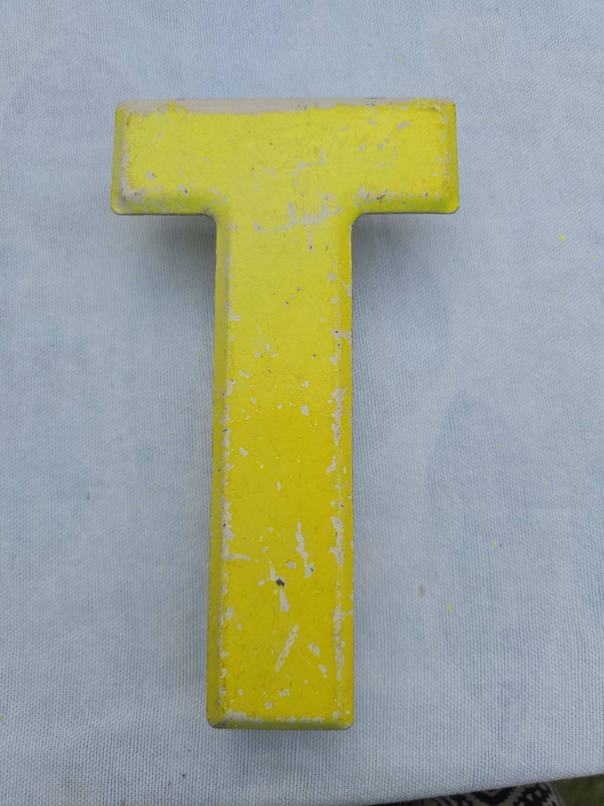 Vintage Metal 7.5” Letter T Commander Board Sign Yellow Marquee Letter With Clip