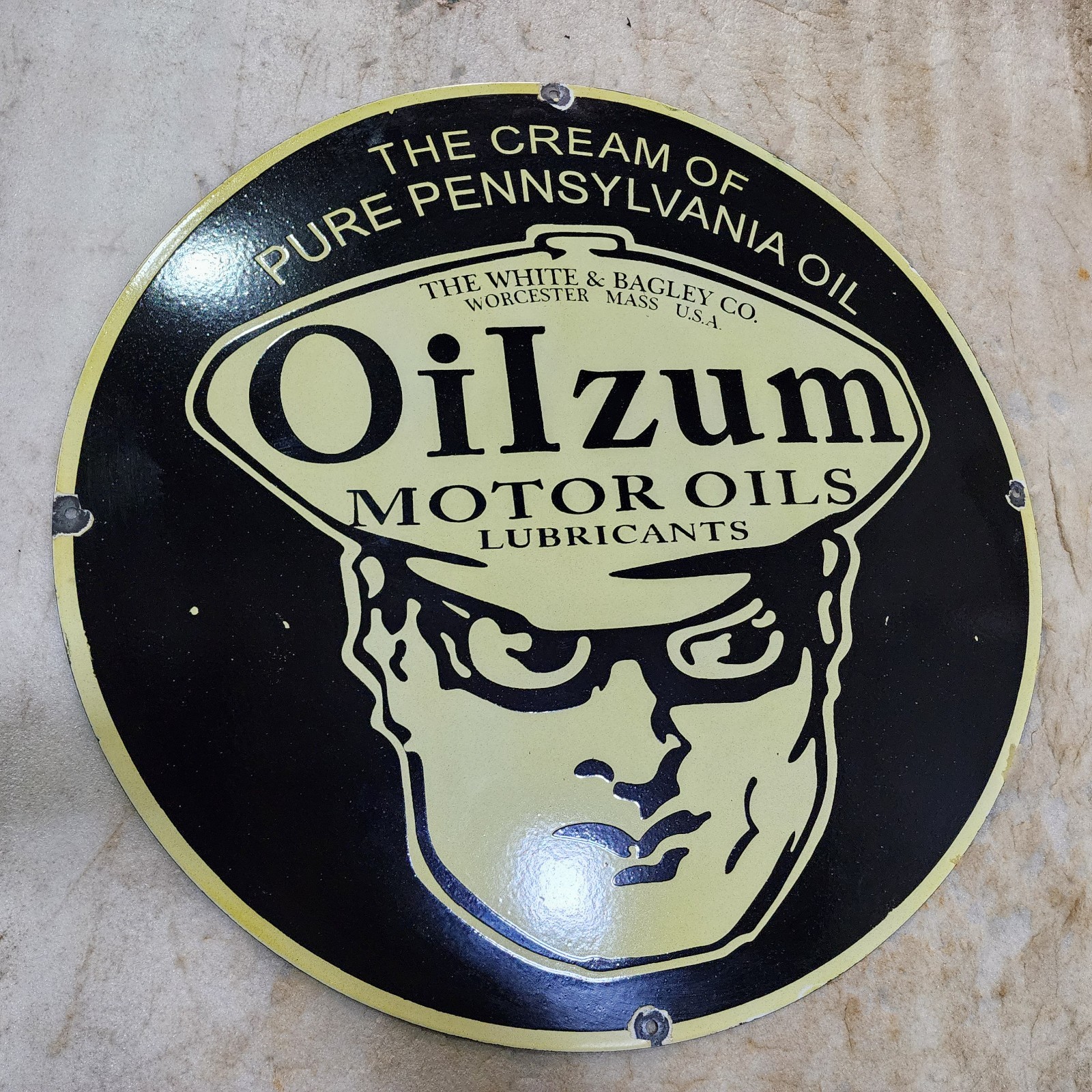 OILZUM MOTOR OILS 29 X 29 INCHES PORCELAIN ENAMEL SIGN