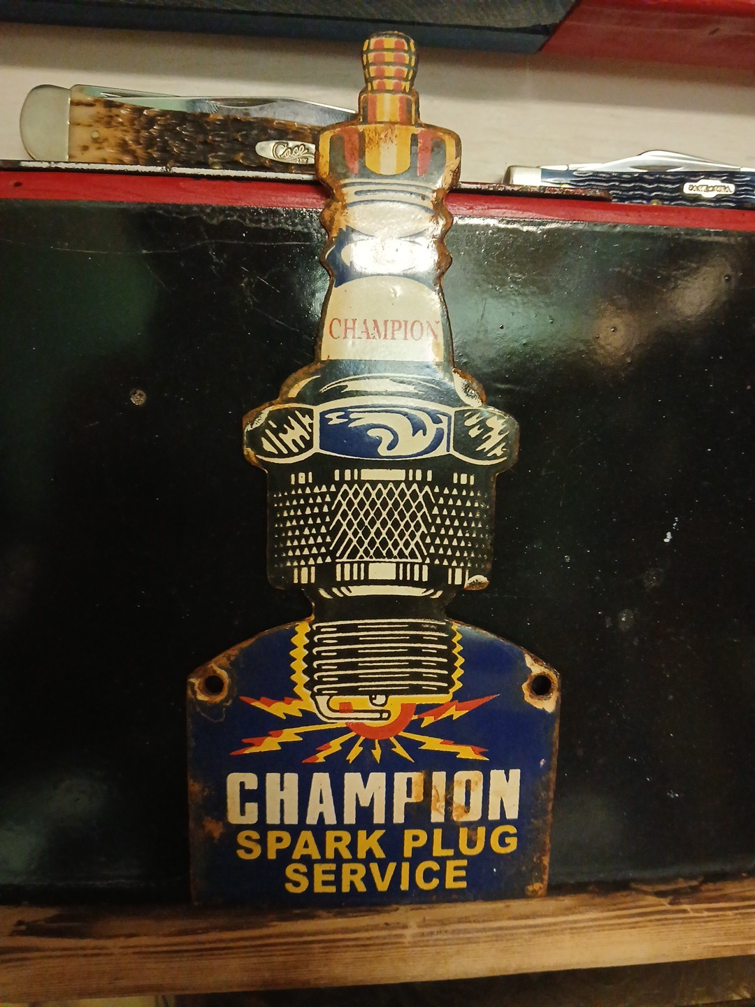VINTAGE CHAMPION SPARK PLUG SERVICE STATION PORCELAIN METAL GASOLINE & OIL SIGN