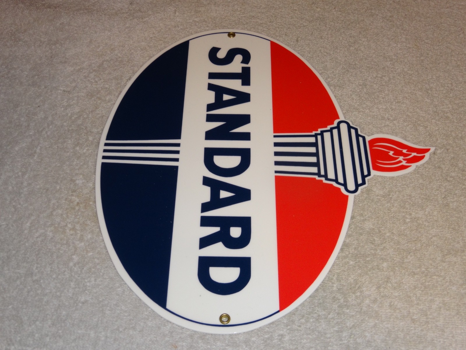 VINTAGE STANDARD GASOLINE TORCH & FLAME 12″ PORCELAIN METAL GAS STATION OIL SIGN