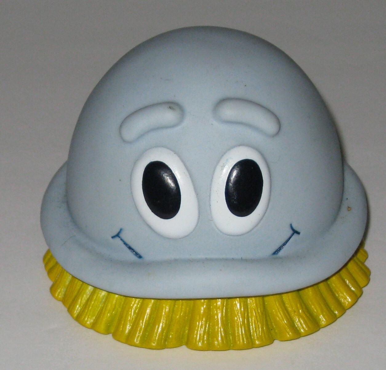 LOT OF 6 DIFFERENT PROMOTIONAL GIVEAWAYS – SCRUBBING BUBBLE, CHARLIE TUNA …