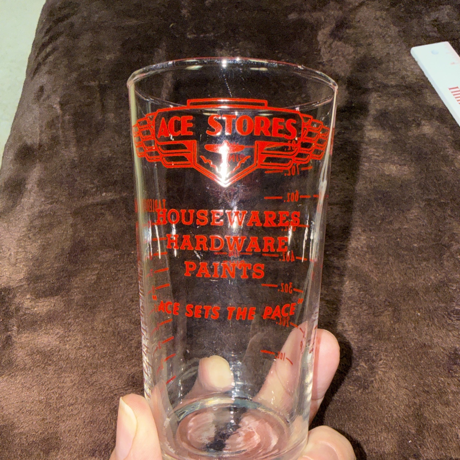 Ace Stores Housewares Hardware Paints, “Ace Sets The Pace” Measuring Glass, Rare