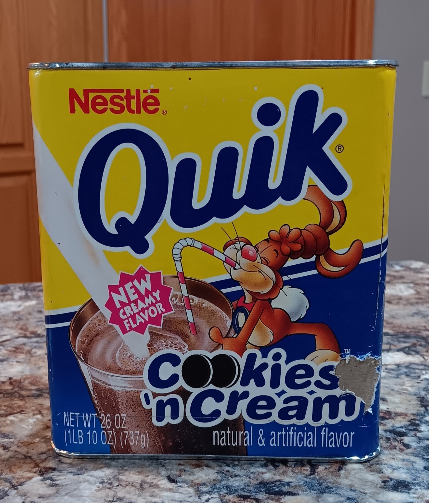 Vintage Nestle Quik Cookies ‘n Cream Tin Cardboard Carton Bunny 26 oz 1lb 10 oz