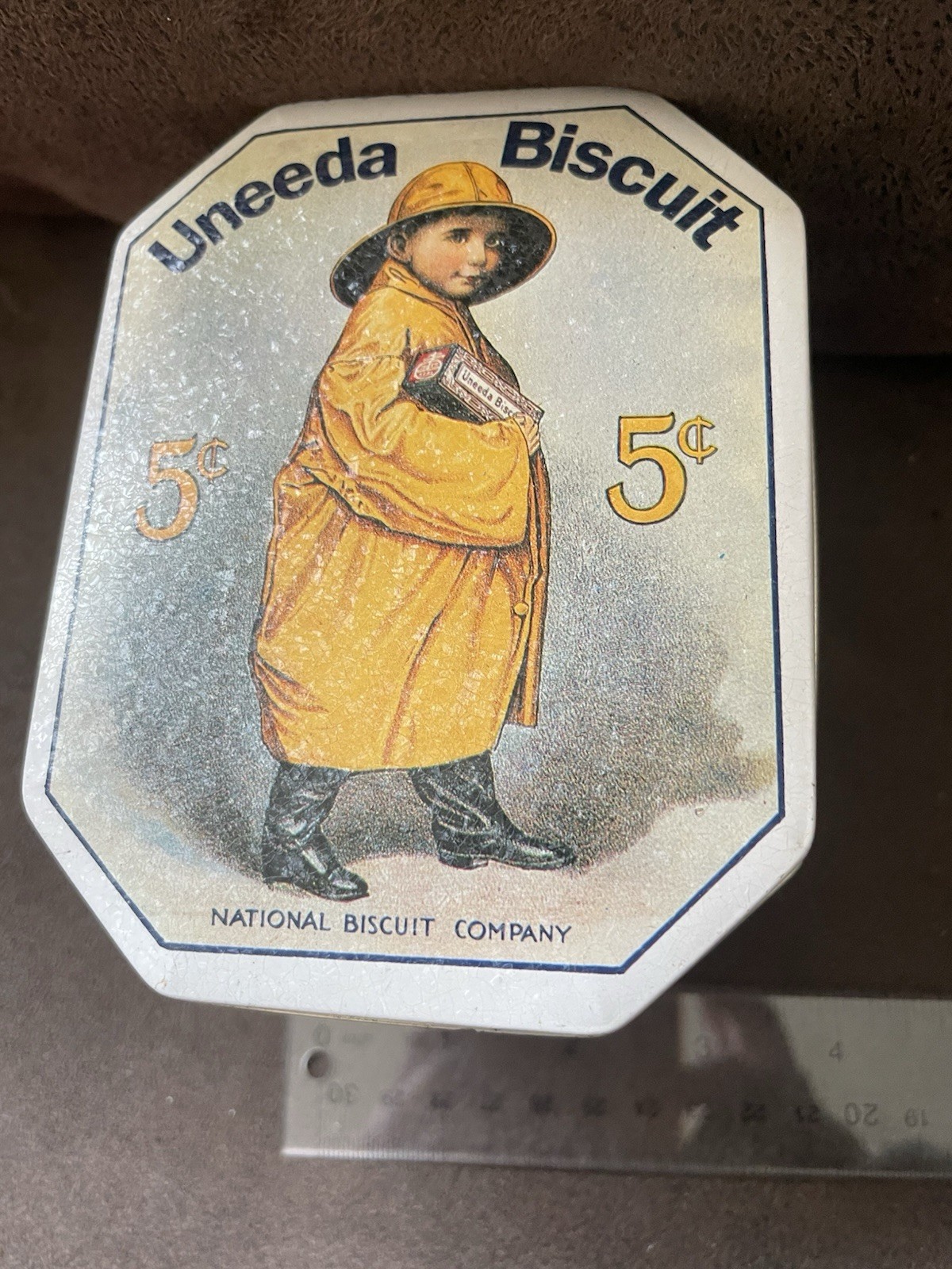 Vintage Nabisco Uneeda Biscuit National Biscuit Company Bristol Ware Tin