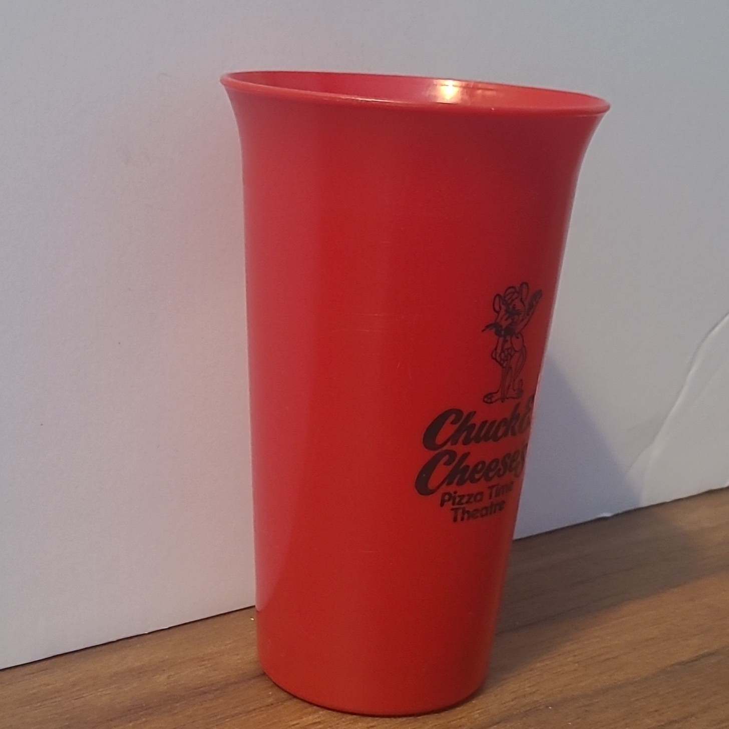 Chuck E. Cheese’s Pizza Time Theatre Red Plastic Cup Tumbler