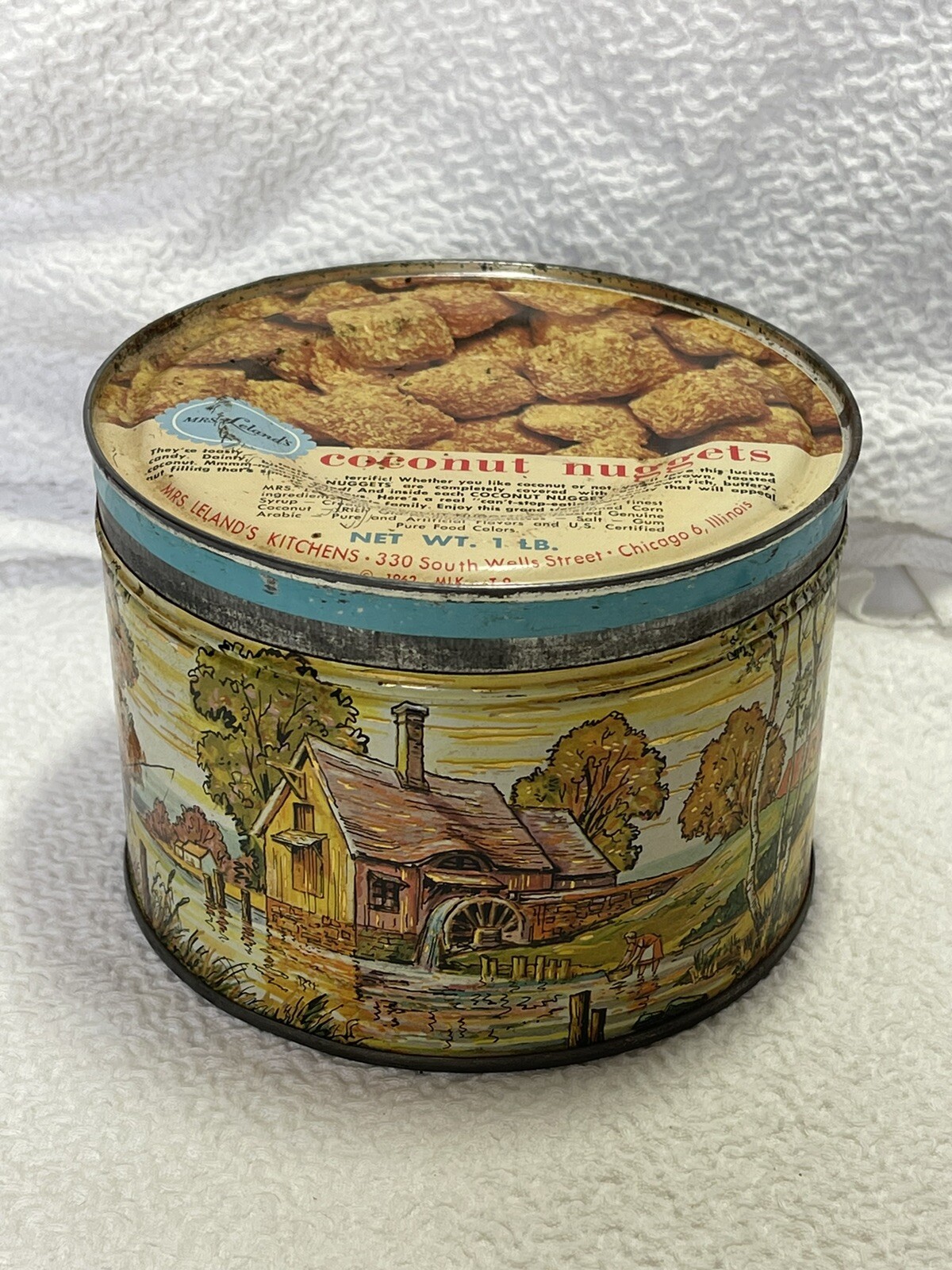 Tin Mrs Lelands Old Fashioned Golden Coconut Nuggets Vintage 1958