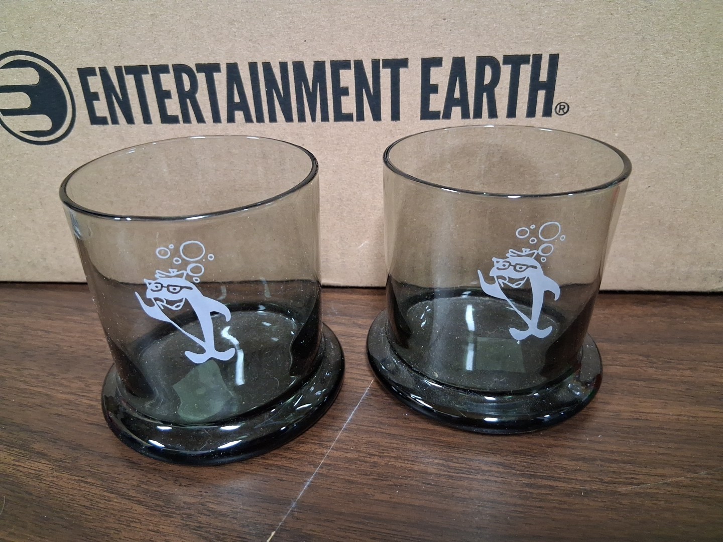 Set of 2 Charlie Tuna StarKist Character Smoked Glass Tumbler Wide Base Logo