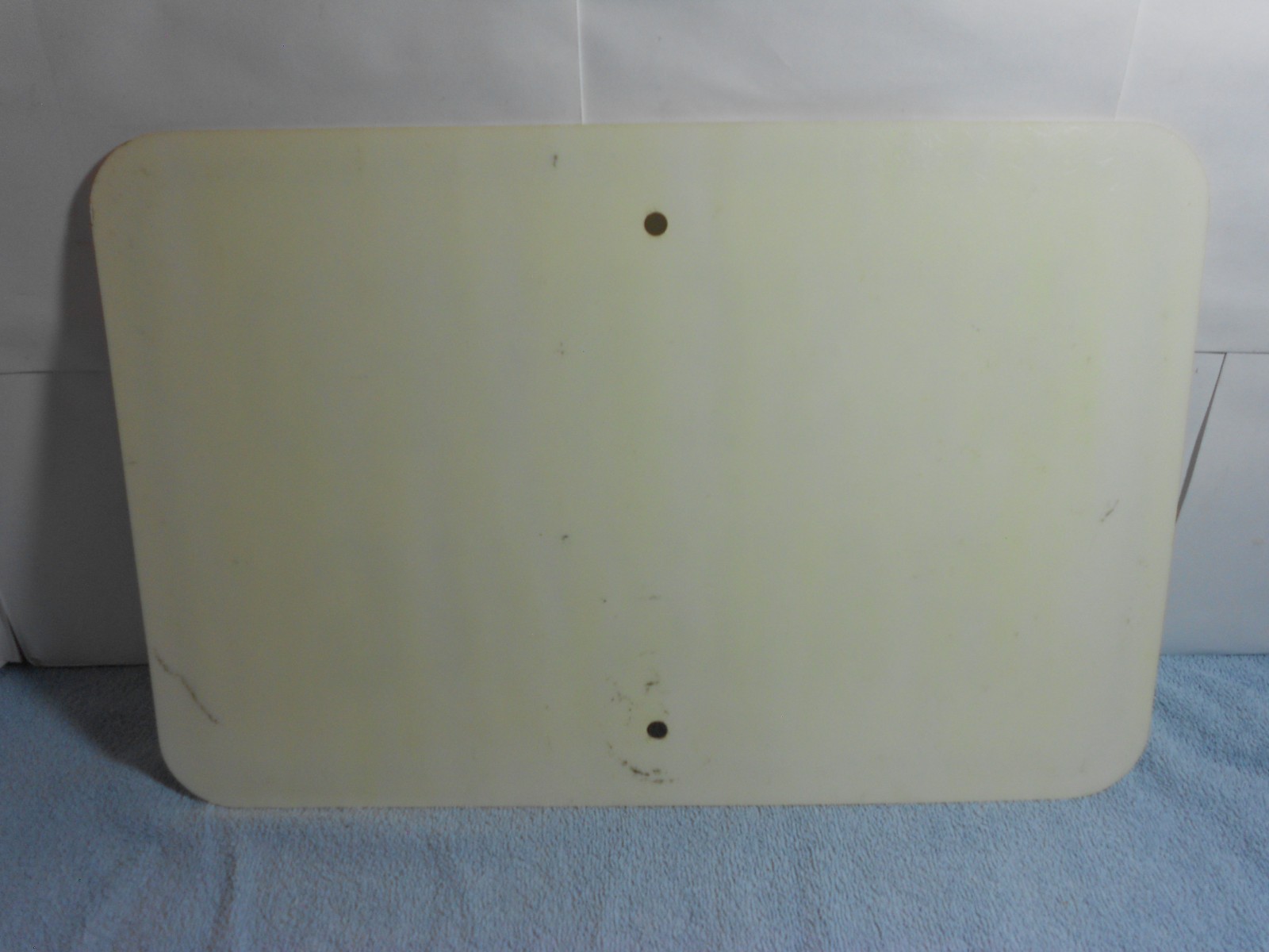 VINTAGE ORIGINAL 18 x 12 in RESERVED PARKING STREET SIGN HEAVY PLASTIC X-98