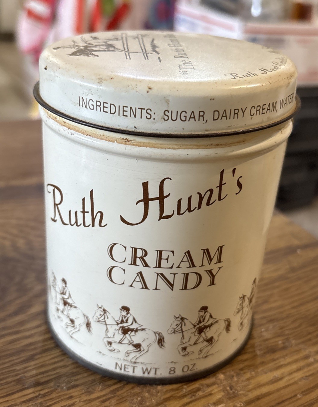 Hunt Candy Company Vintage Tin – Mt. Sterling Kentucky “Ruth Hunt Box” Horses