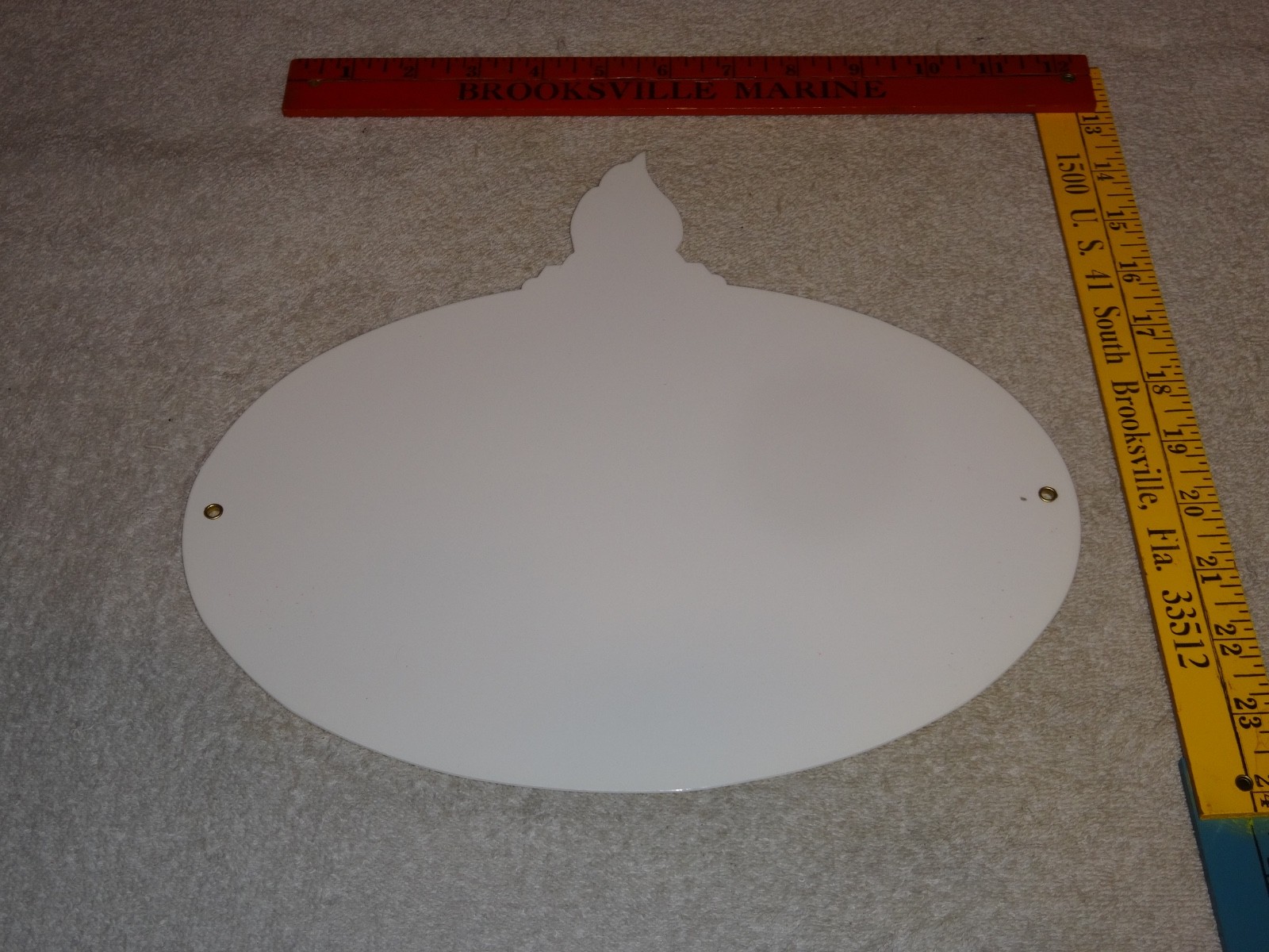 VINTAGE STANDARD GASOLINE TORCH & FLAME 12″ PORCELAIN METAL GAS STATION OIL SIGN