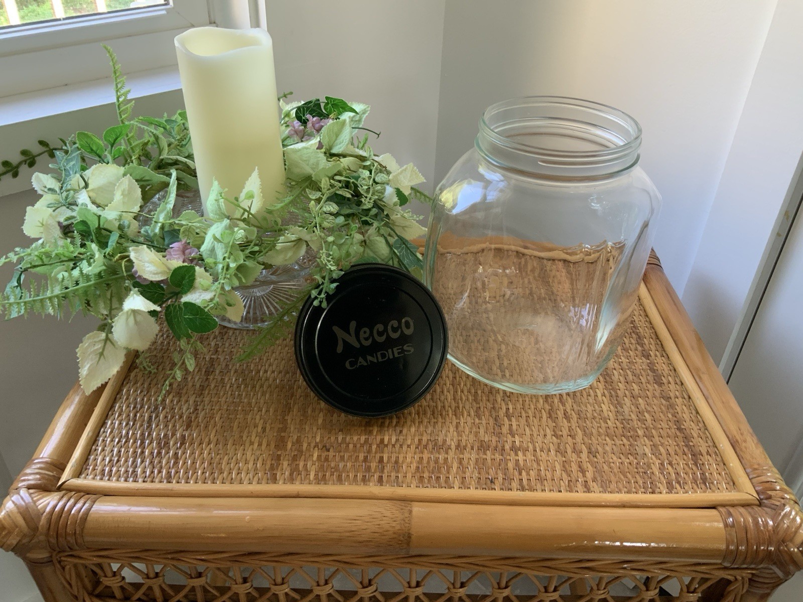 Vintage NECCO CANDIES Drug Store GLASS CANDY JAR Store Counter Advertising NICE!