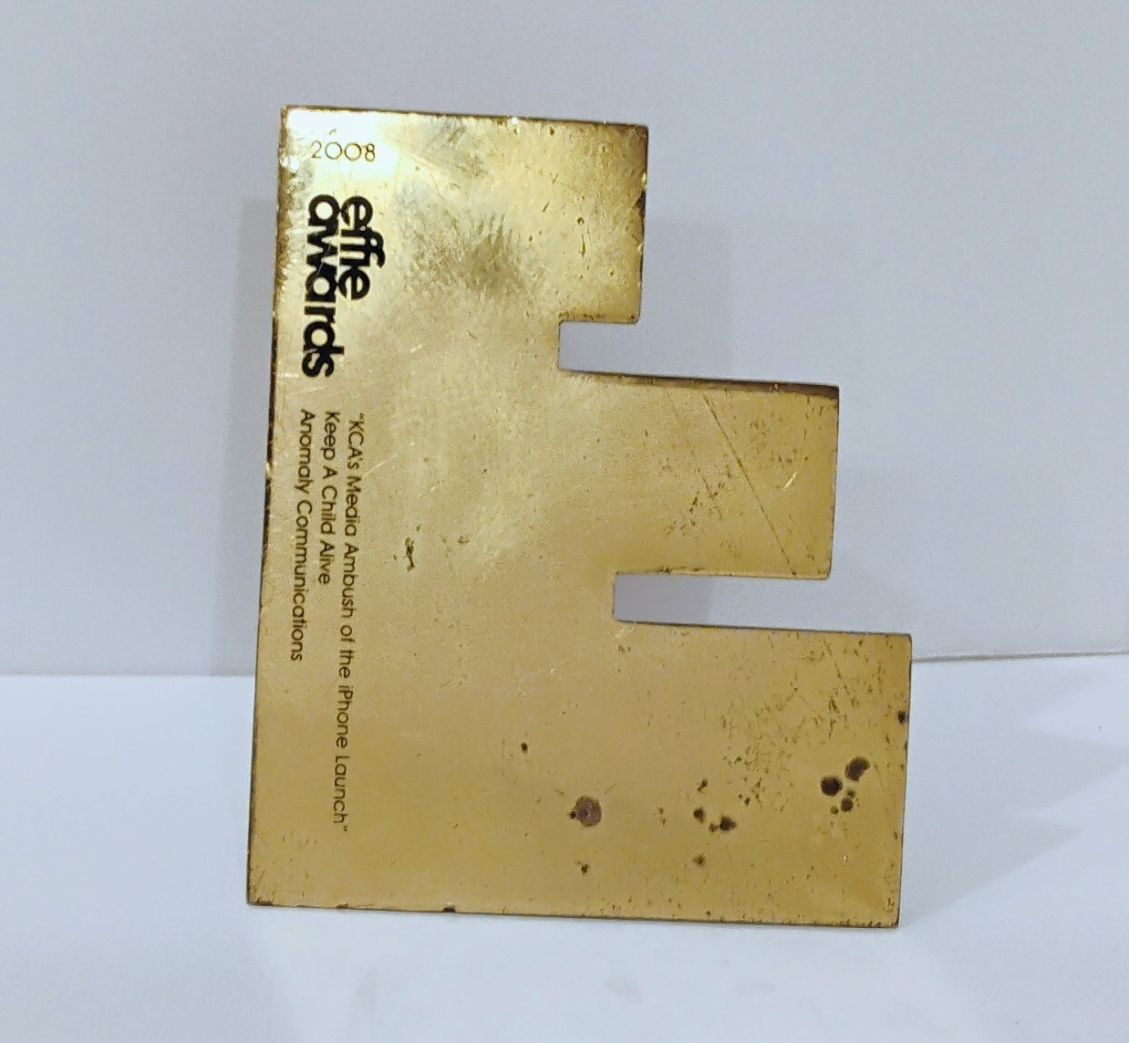 2008 Gold Effie Award Trophy – iPhone Launch Media Ambush – Anomaly