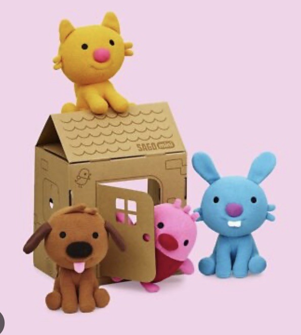 Sago Mini Plush Gift Pack, 4 Stuffed Animals with Transforming Cardboard…