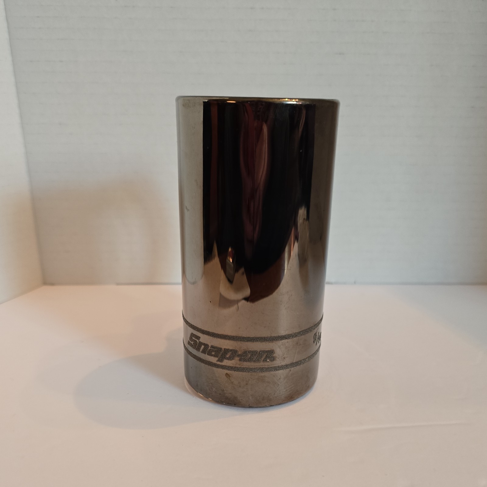 Snap-on Tools 9/16 Chrome Socket 12oz Mug Glass some scratches see pics