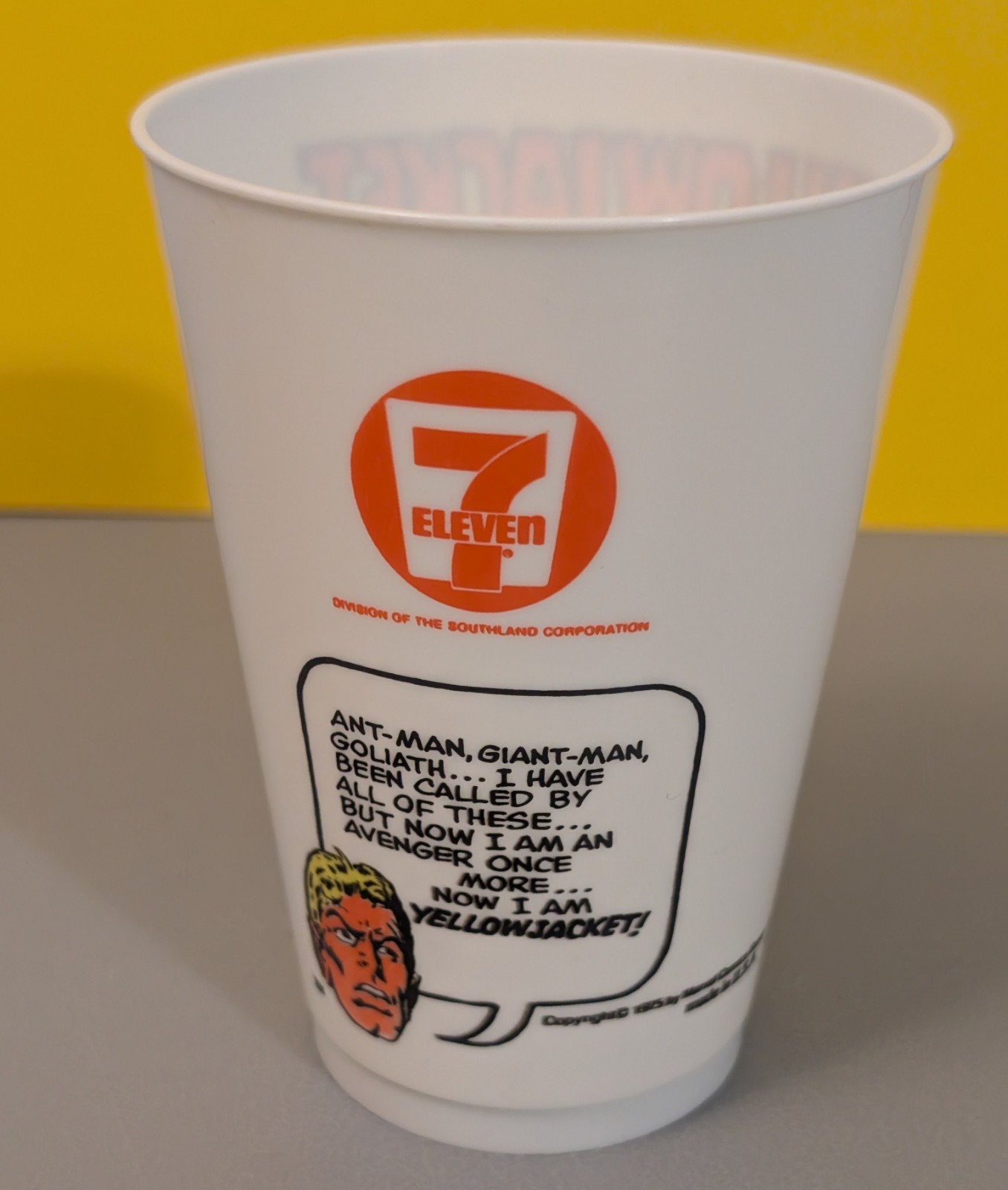 Vtg 7 Eleven Slurpee Cup – YELLOWJACKET – 1975 Marvel Comics 70s 7-11 Superhero
