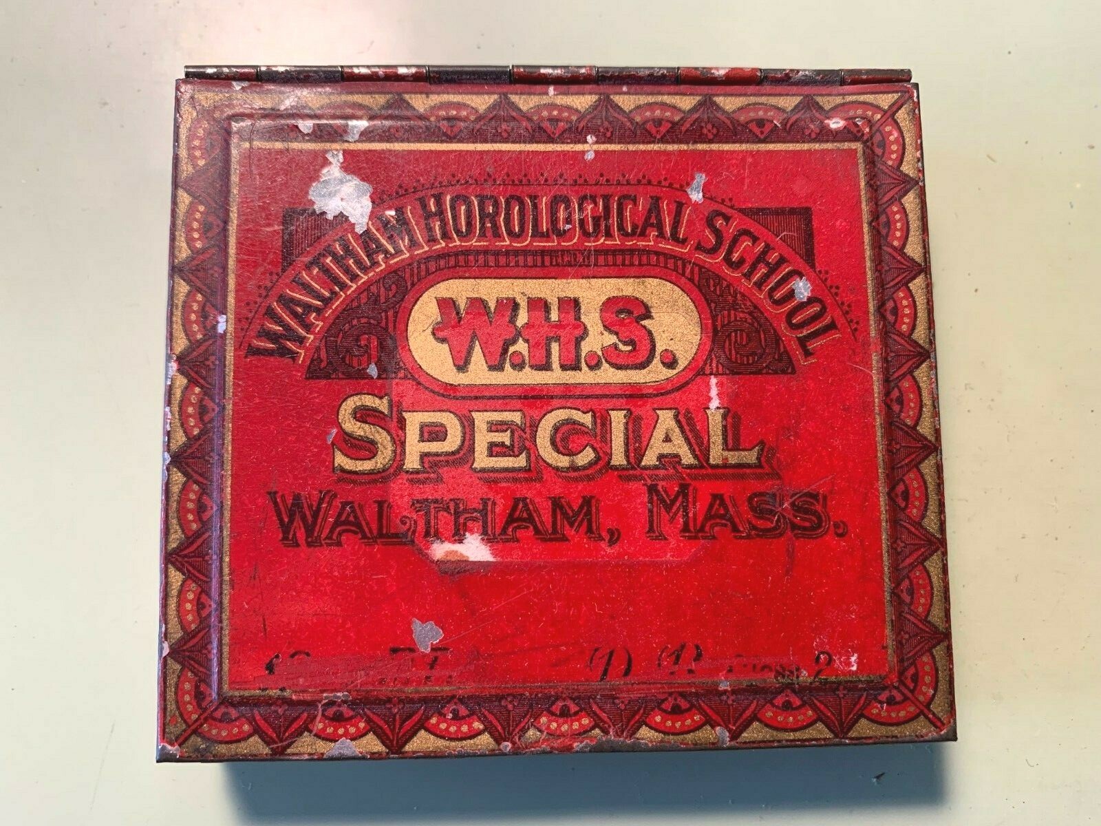 Waltham Horological School WHS Special – Watch Making Clock Tin