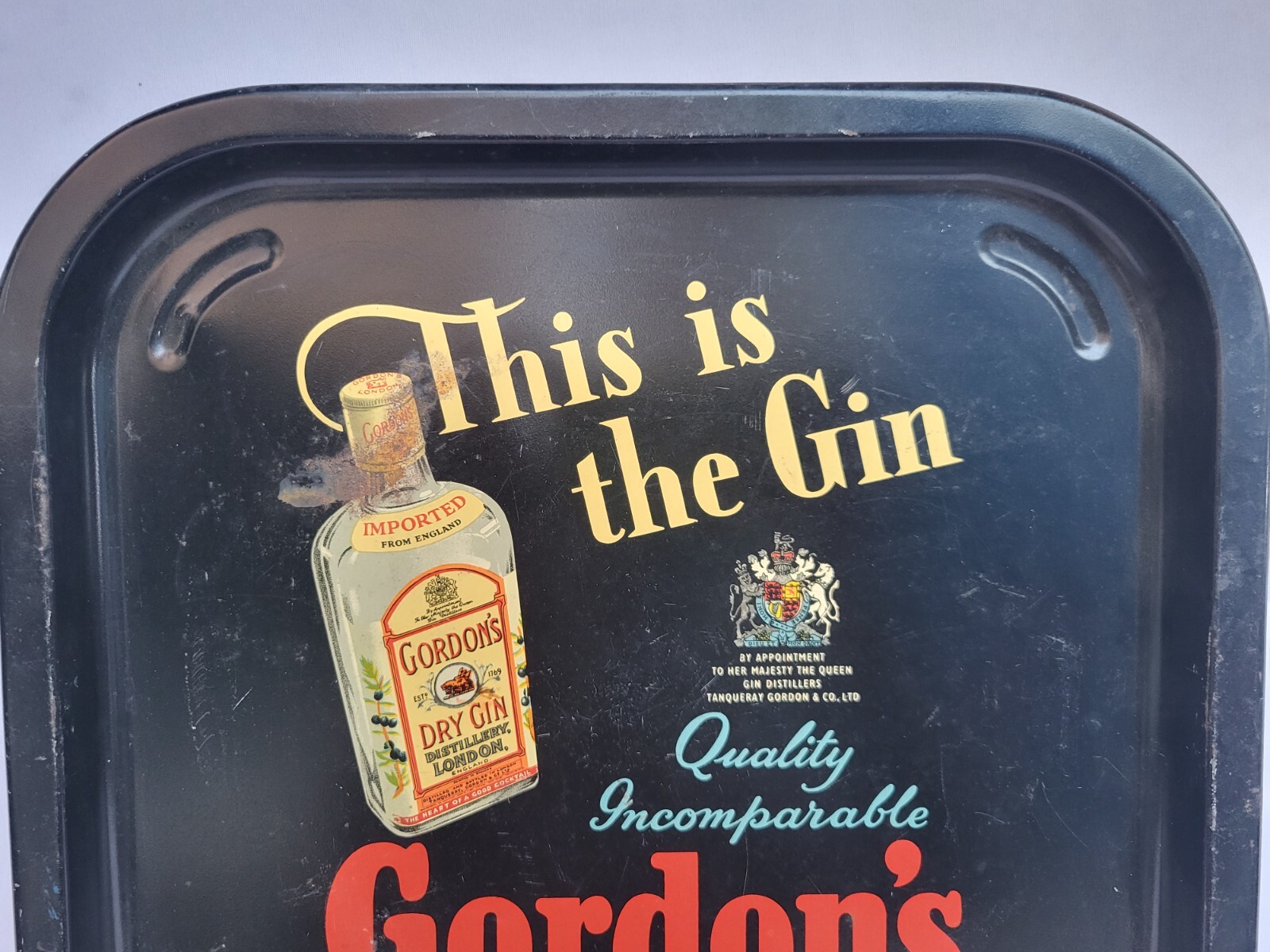 VINTAGE OLD TIN SIGN TRAY GORDON’S GIN DISTILLERY TAQUERAY GORDON CO LTD LONDON