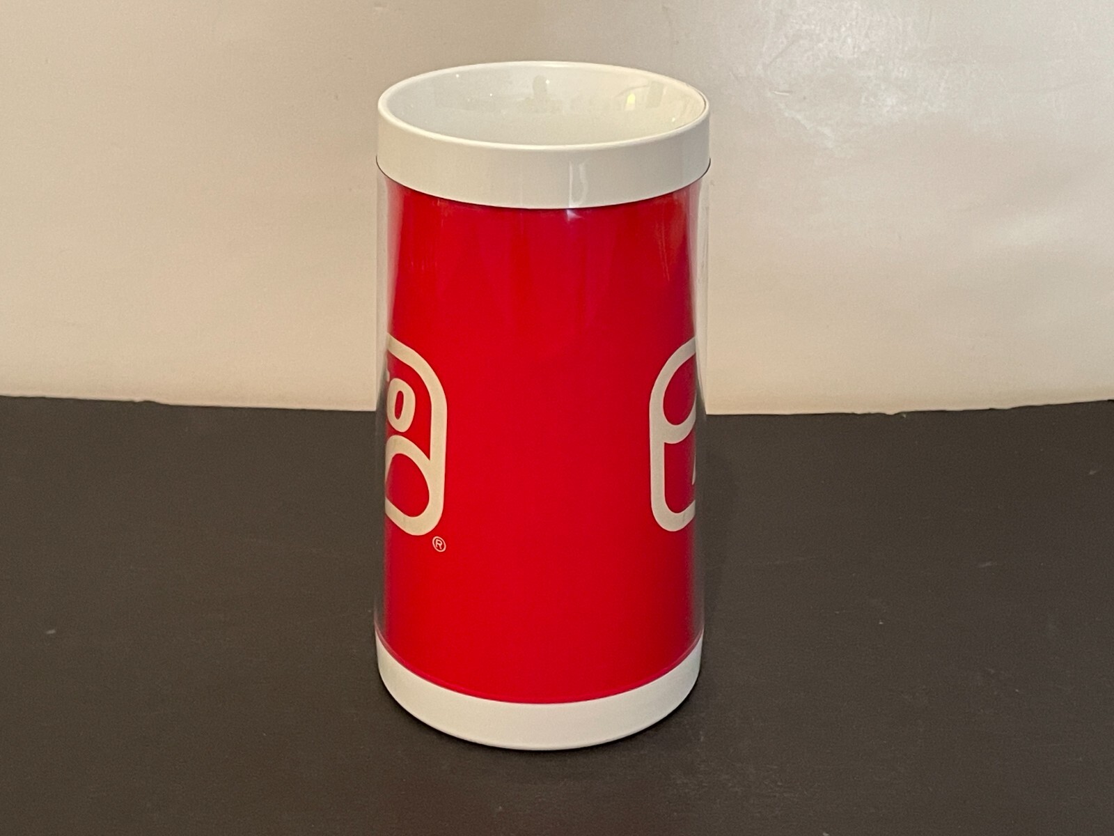 Frito Lay Thermo-Serv Red and White Large Plastic Insulated Mug – 6 1/4″ Tall