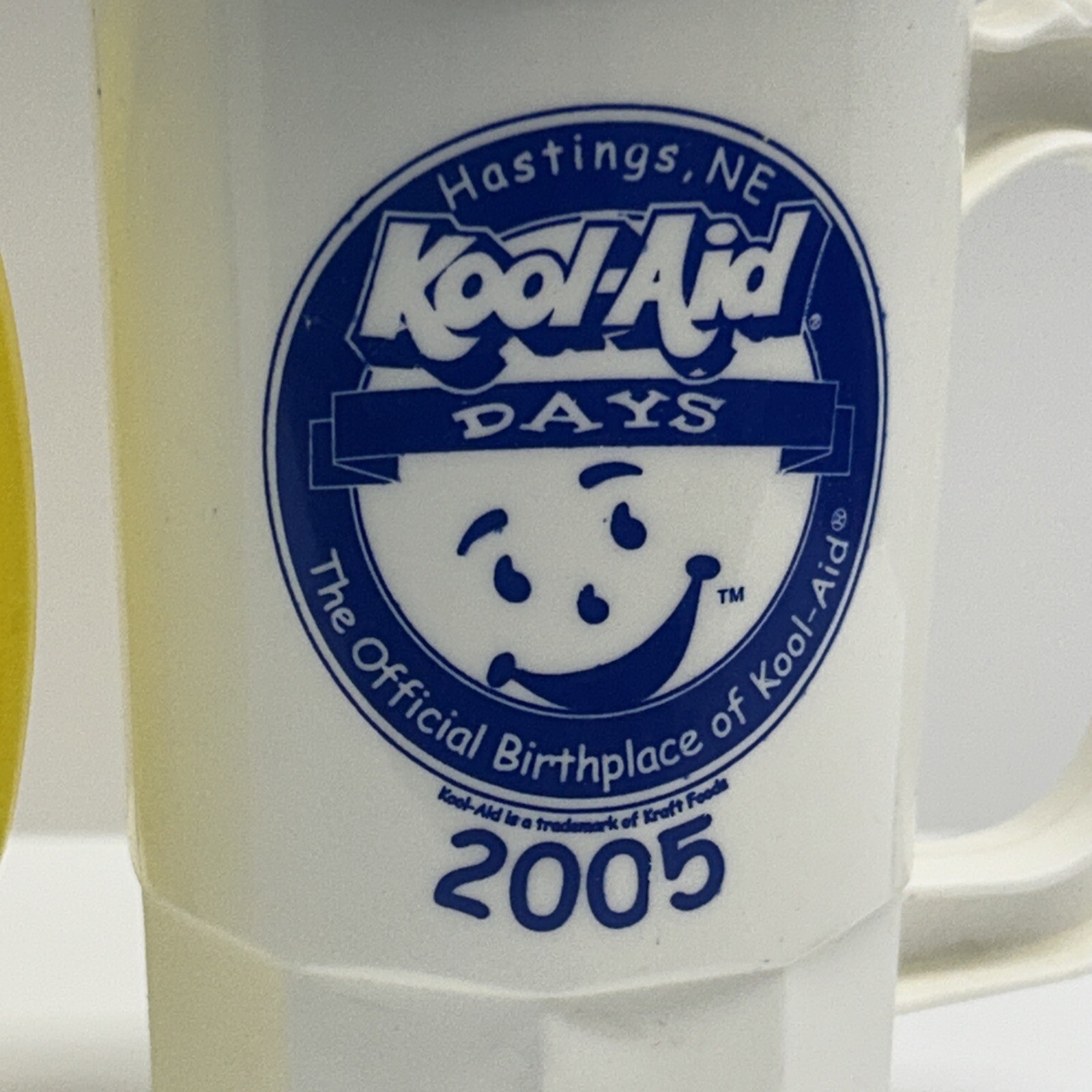 2005 Kool Aid Days Plastic Cups X3 – Hastings NE Yellow White Blue Pair Set Lot
