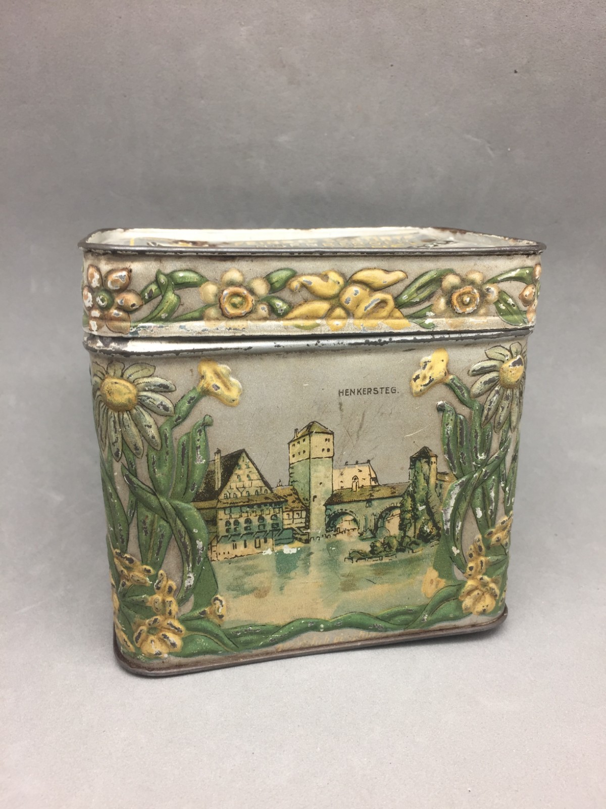 Heimrich Haeberlein Nurnberg Germany Gingerbread Lebkuchen Tin Box Hinged Old