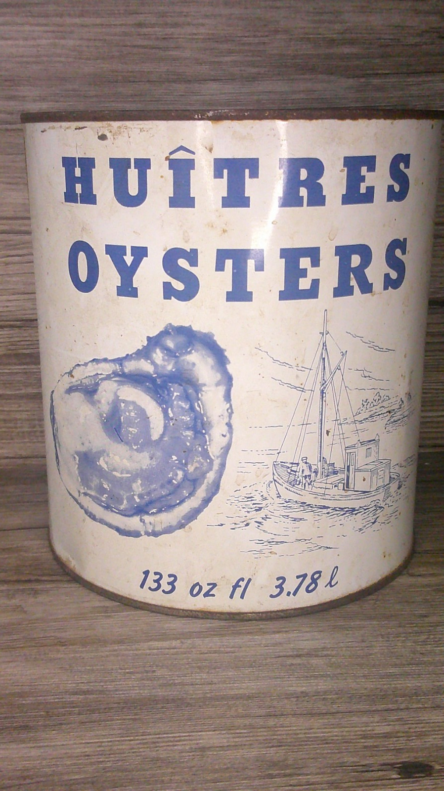 VTG advertising Huitres oysters original can 133 oz. Rays seafood Cristfield, MD